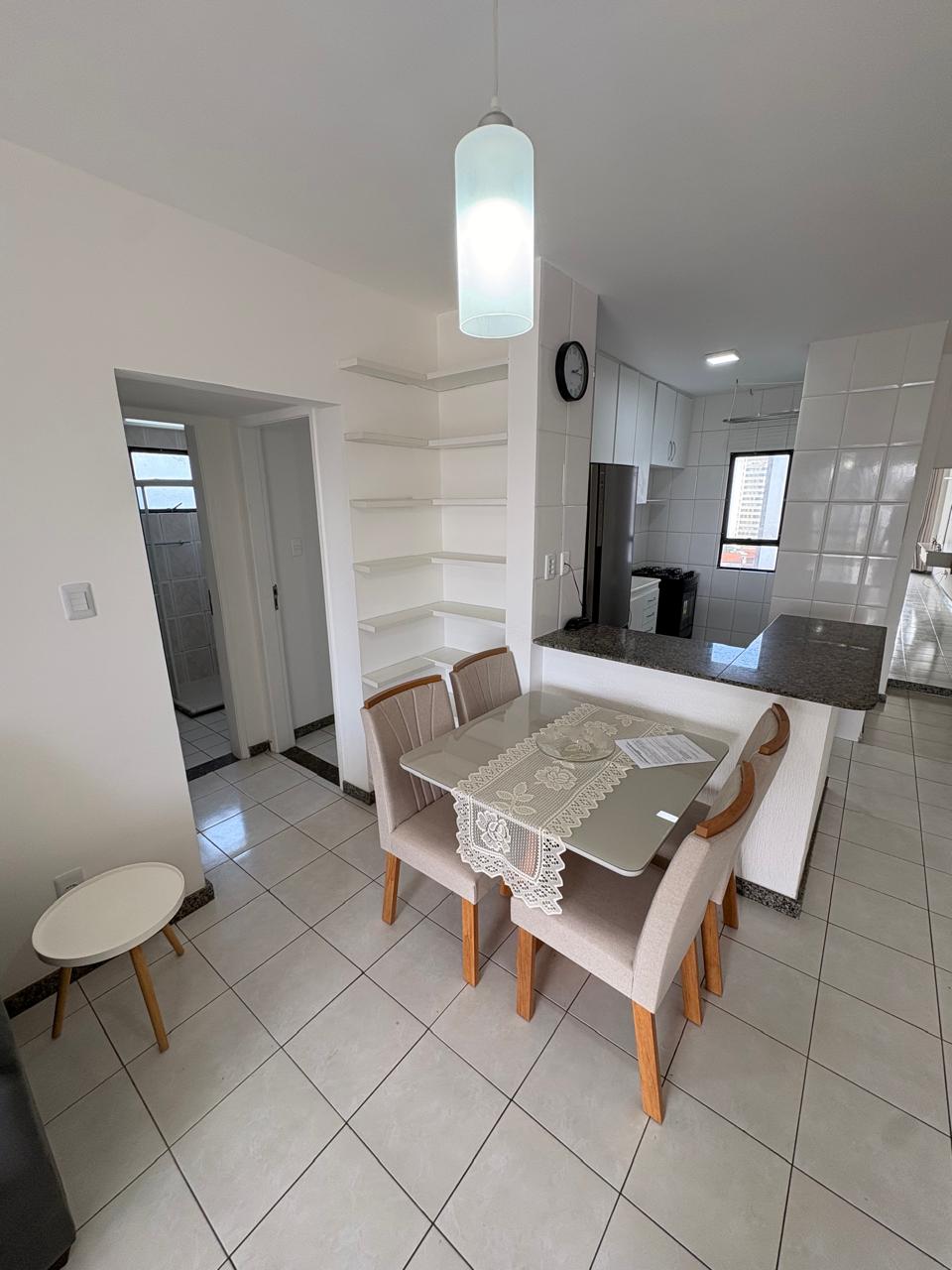 ITAIGARA Porteira Fechada - Apartamento 2/4 1 banheiro 75 m2 | andar alto | nascente Mobiliado Andar alto e nascente